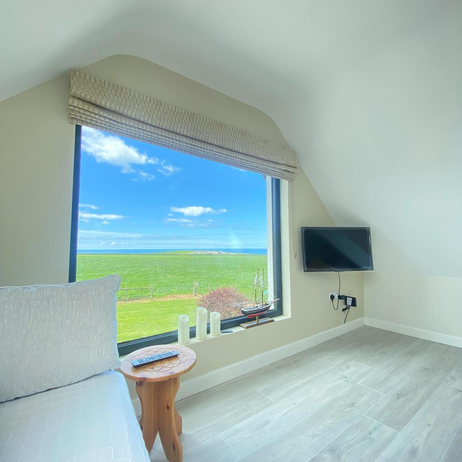 Luxury Holiday Rental With Sea Views On The Wild Atlantic Way Трали Экстерьер фото